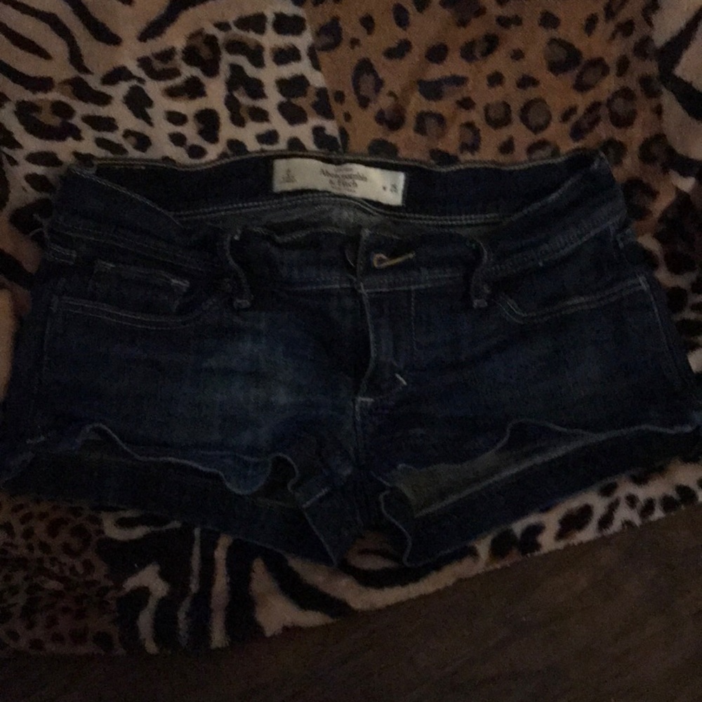 Super short shorts